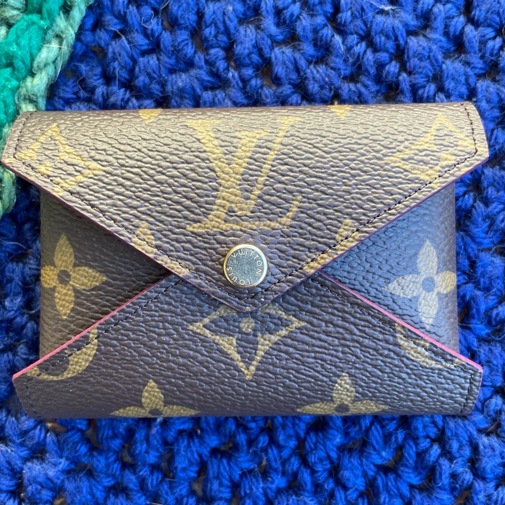 Louis Vuitton Small Kirigami